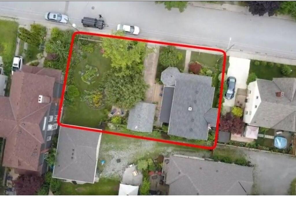 Garden 2 Storey House Niagara Falls Exterior photo